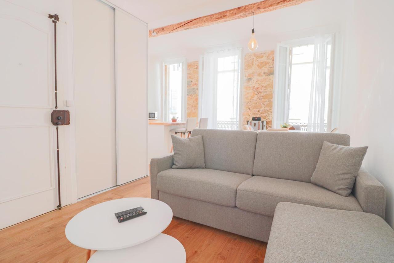 אנטיב Stylish Apartment In The Old Town, With Ac. מראה חיצוני תמונה